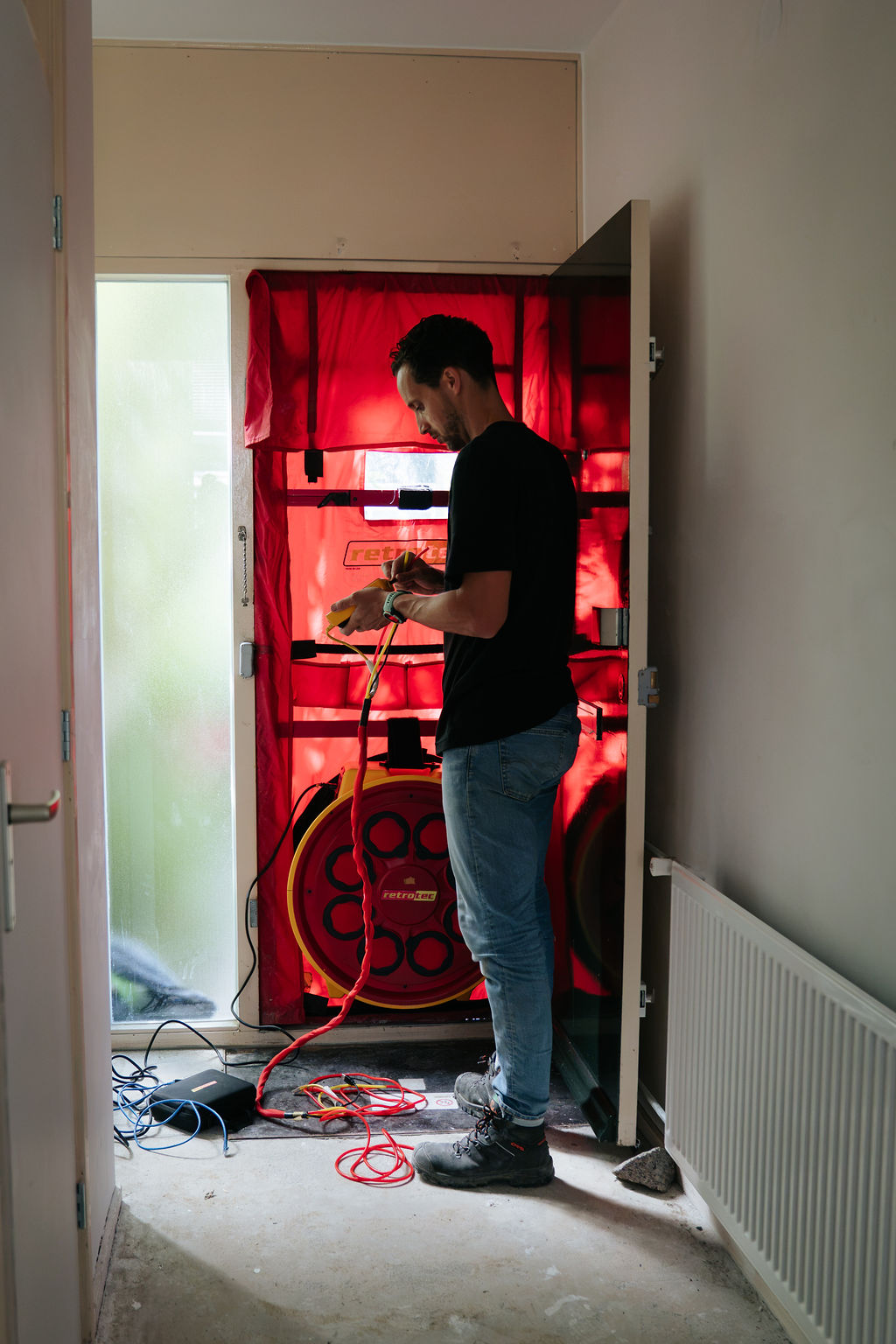 Kierenjagers aan het werk met de blowerdoor