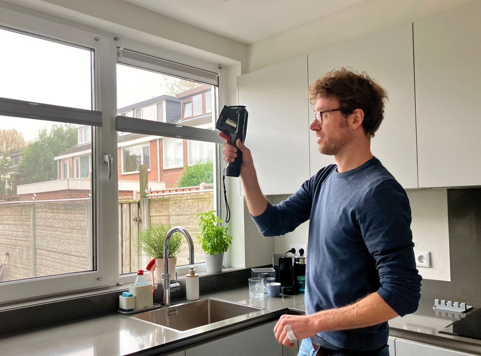 Meting met warmtecamera in de keuken